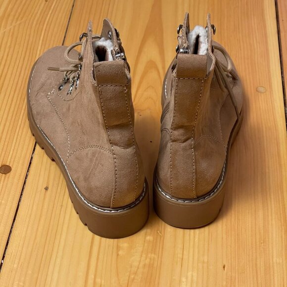 NWOB Design Lab Womens Indy Lace-Up Faux Shearling Lined Boots Size 9 Tan New - Picture 4 of 8